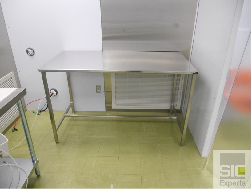 Table acier inoxydable SIC24895A